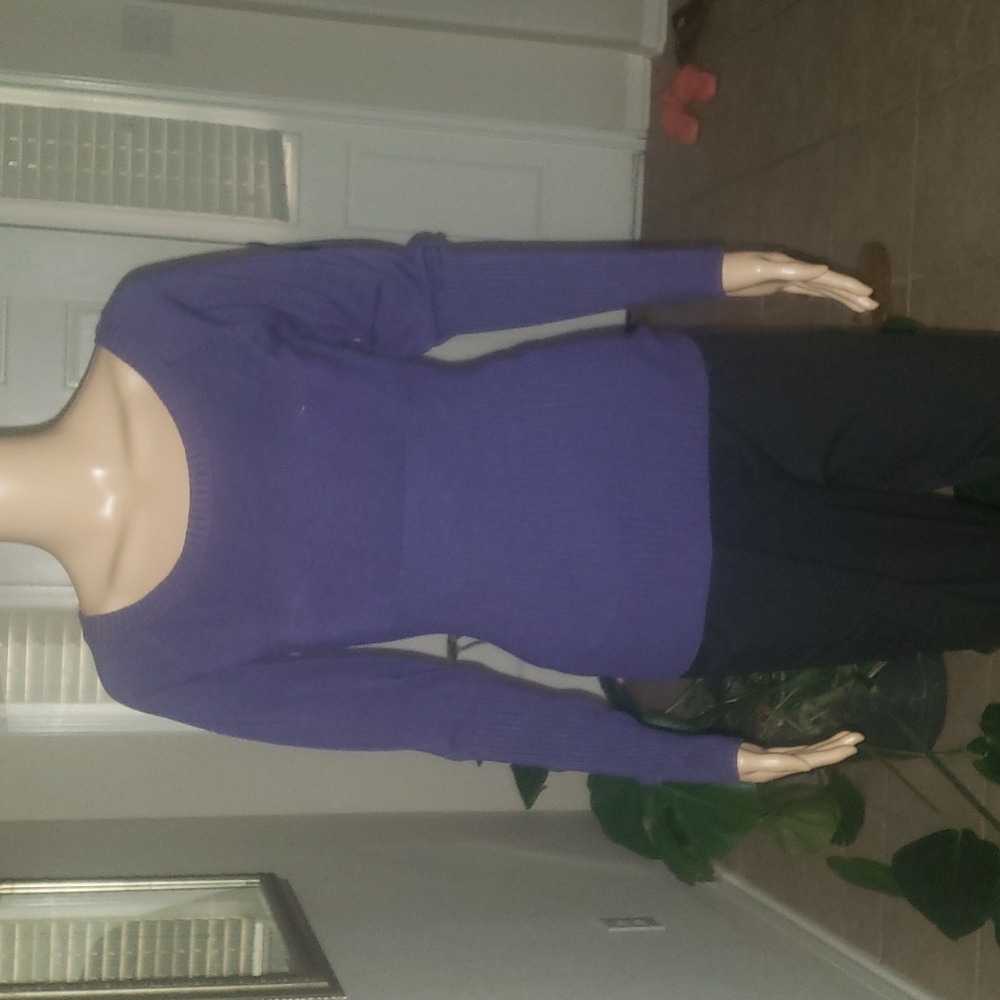 American Attitudes m scoopnexk accentuated ribbed waist and hems
